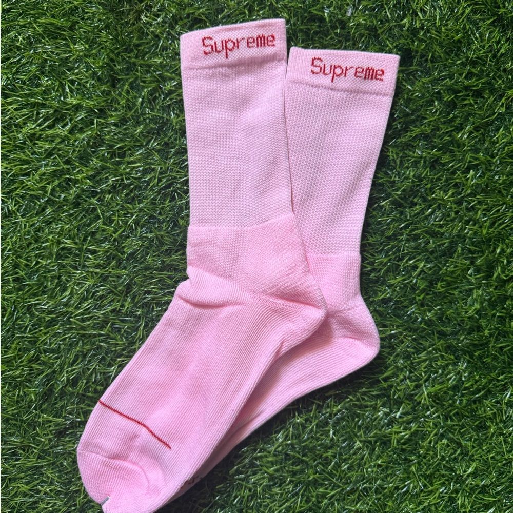 Supreme Pink Crew Socks